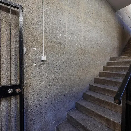 Aura Exclusive & * Zára