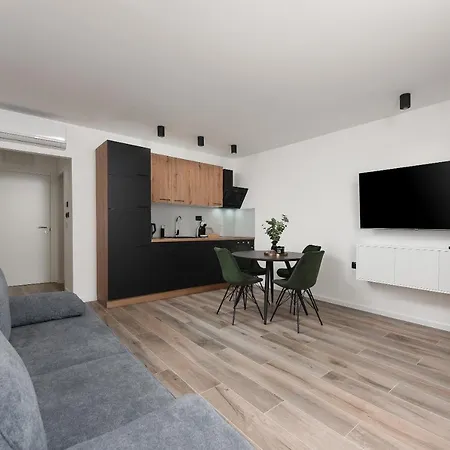 Aura Exclusive & Apartment