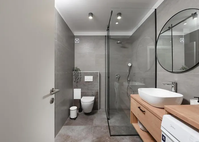 Апартаменты Aura Exclusive & *