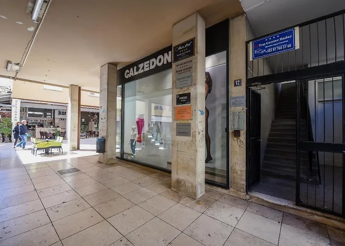 Aura Exclusive & Апартаменты *